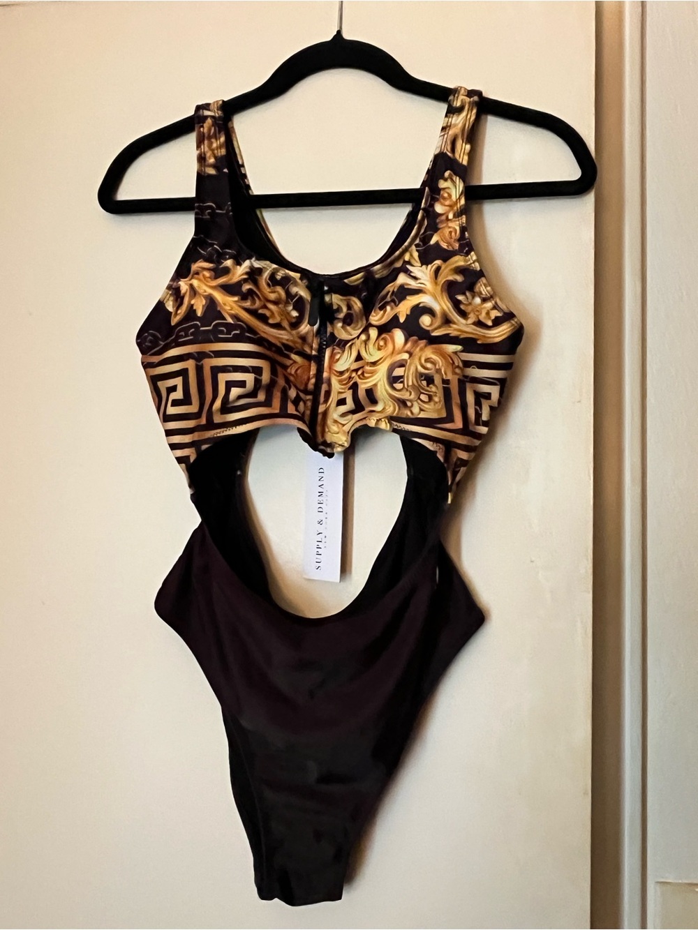 Baroque Print Cutout One-Piece Swimsuit - Black & Gold